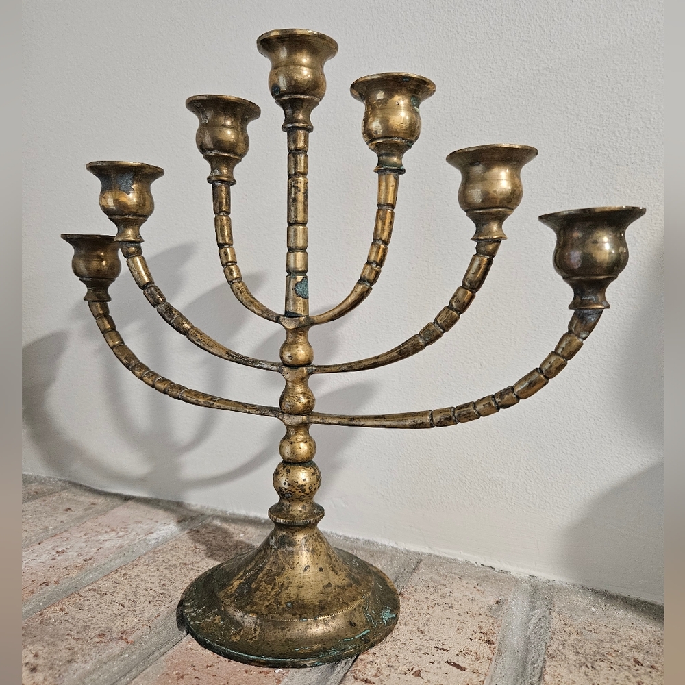 Vtg Solid Brass Menorah candle holder Hanukkah  home decor seven candle